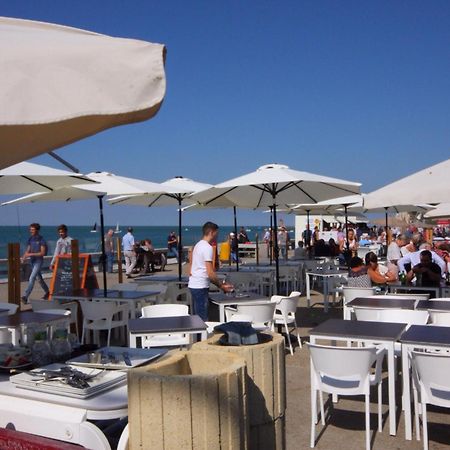 " Le Leana Cardi " Fecamp Bord De Mer Buitenkant foto
